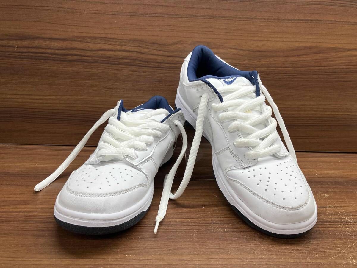 ナイキ NIKE スニーカー 010507 HJ 白/ネイビー 28cm