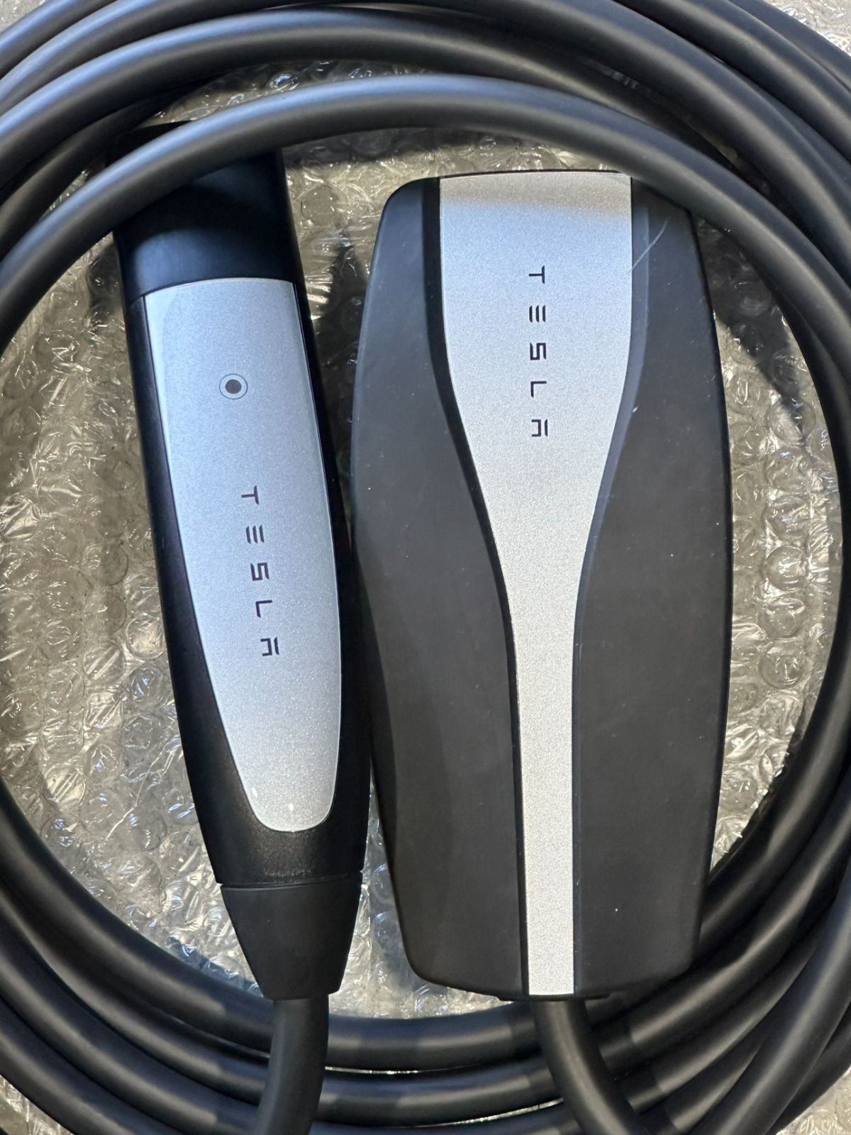 大幅値下げ！ テスラ 純正品 GEN II モバイルコネクター 充電ケーブル