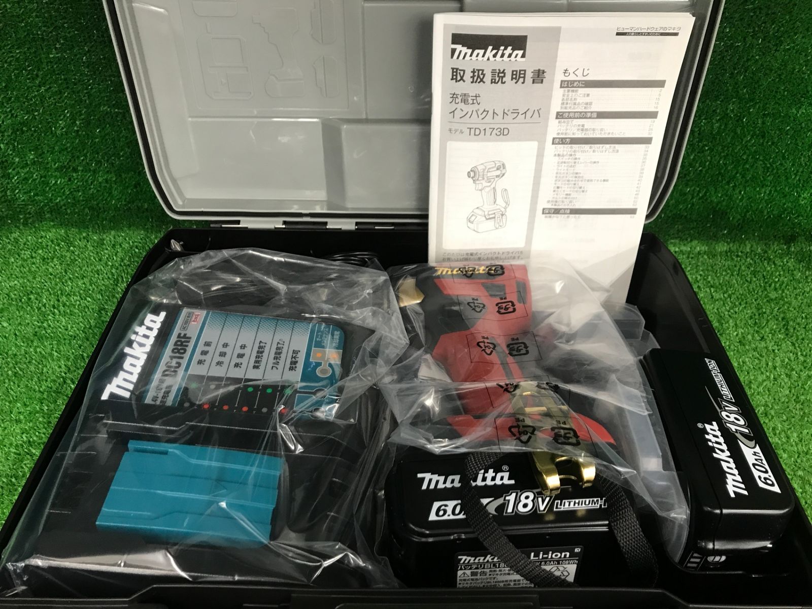 【未使用品】【0906】★makita(マキタ) 18v充電式インパクトドライバ LXT20周年モデル プレミアムレッド(フルセット) TD173DGXPR　IT0AN0D5SRD6