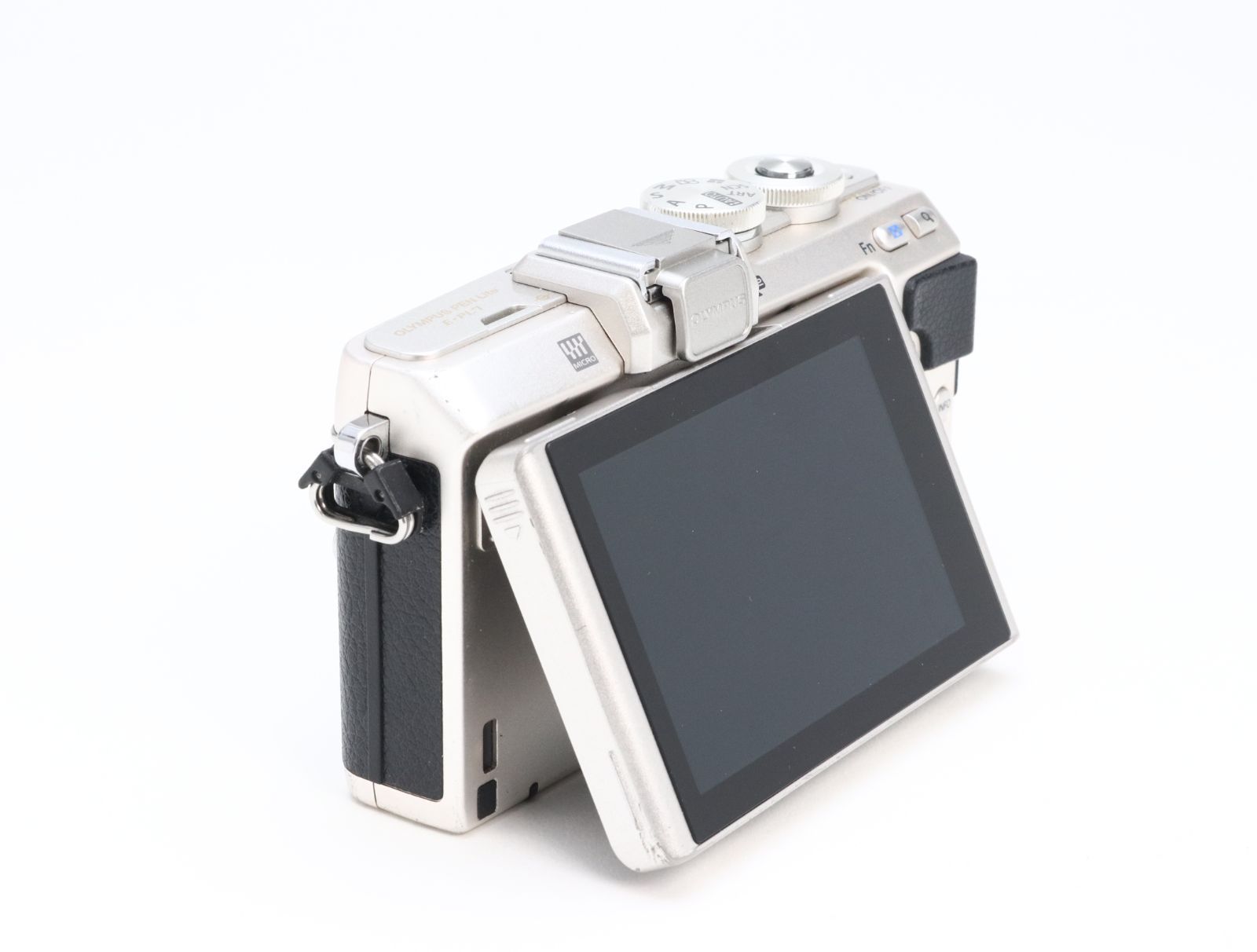 D (ジャンク) OLYMPUS オリンパス PEN Lite E-PL7 ボディ シルバー
