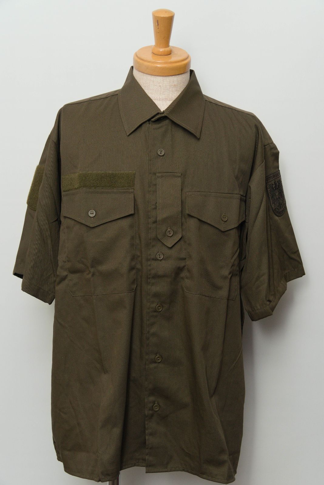 【未使用品】 ユーロ ミリタリー 古着 オーストリア軍 半袖 フィールドシャツ