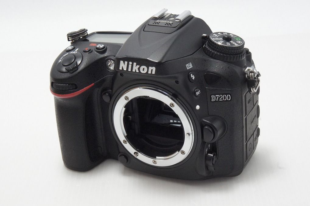 Nikon ニコン D7200 ボディ デジタル一眼レフカメラ 元箱付 260528y