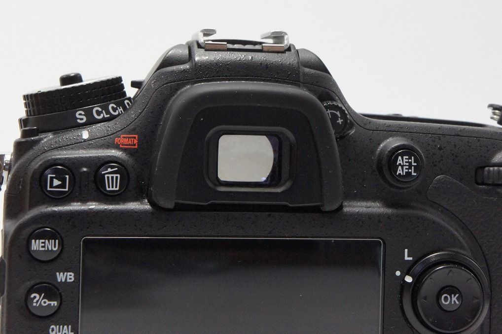 Nikon ニコン D7200 ボディ デジタル一眼レフカメラ 元箱付 260528y