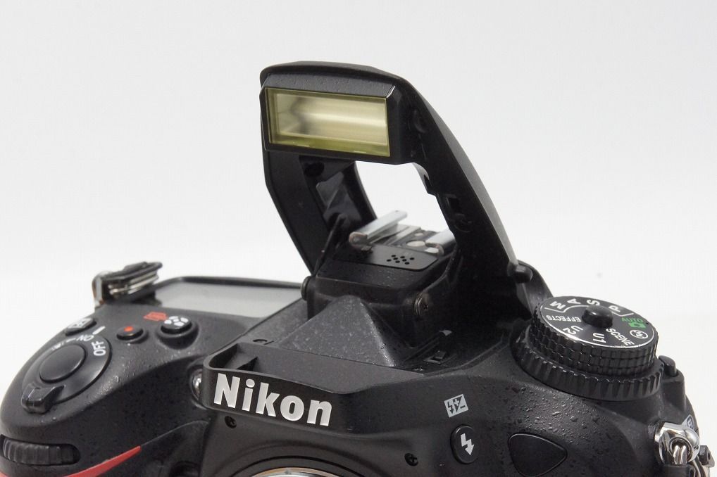Nikon ニコン D7200 ボディ デジタル一眼レフカメラ 元箱付 260528y