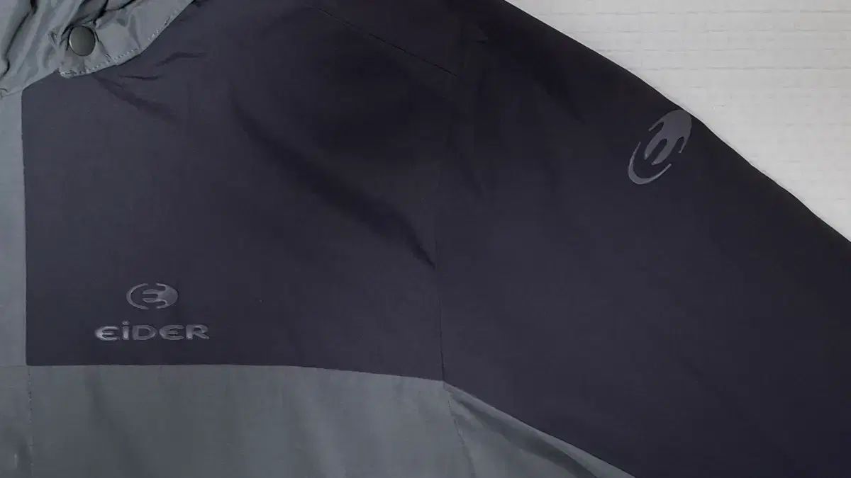 アイダー ウィンドブレーカー 105 Anorak（アノラック） 22年式 超A級