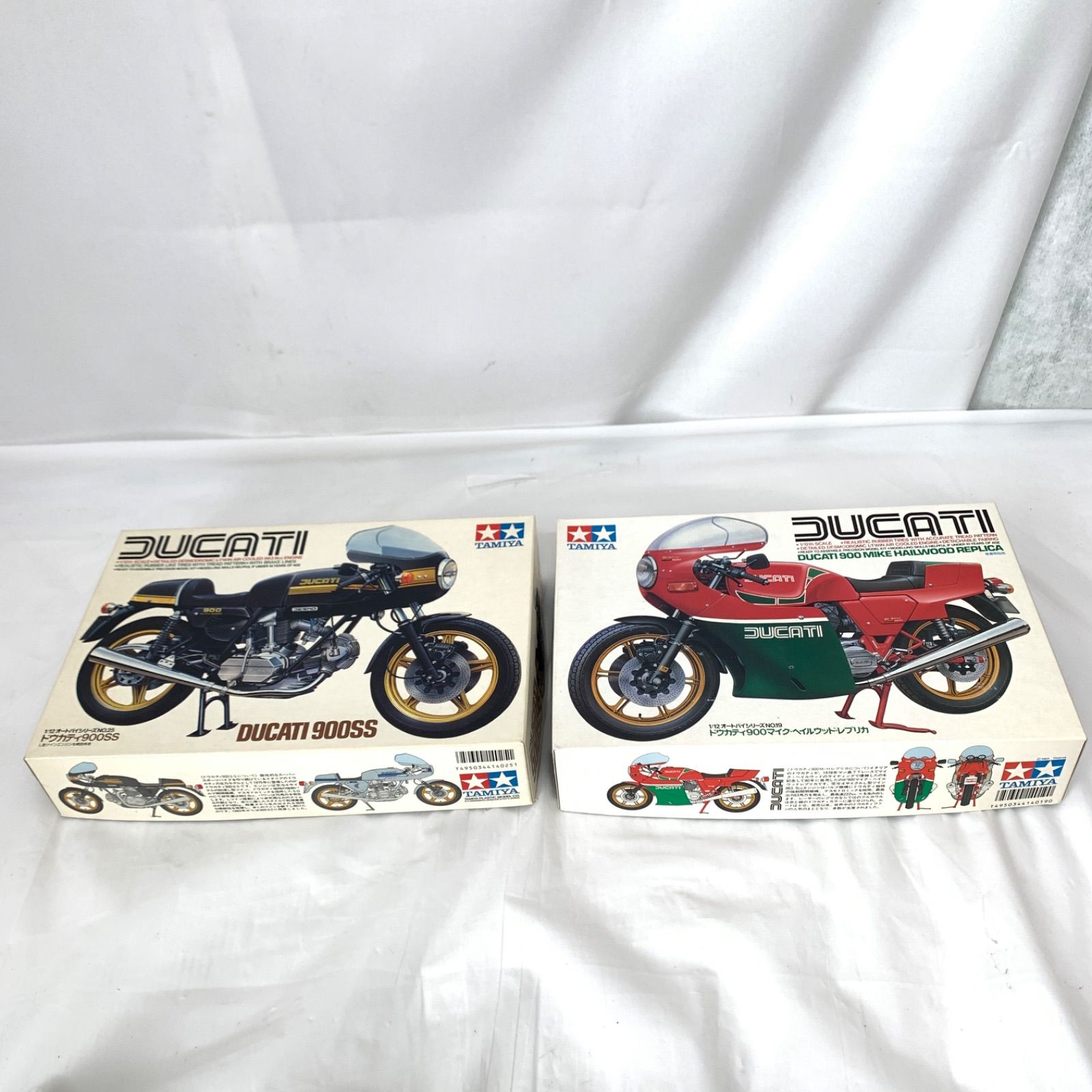 【未組立】タミヤ ドゥカティ プラモデル 1/12スケール DUCATI 900SS / マイク・ヘイルウッド・レプリカ　　　M80529-7