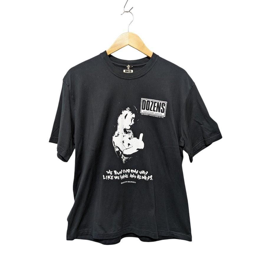 美品 RATS ラッツ FUCK TEE クルーネックTシャツ 26RT-0404 ブラック系