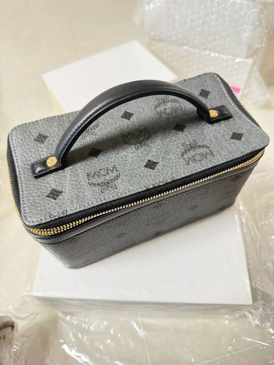 MCM バッグ