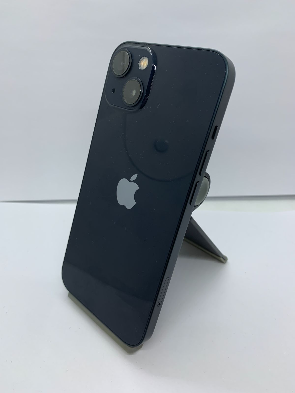 iPhone 13 256GB ミッドナイト 中古(フレームキズ有)- メルカリ