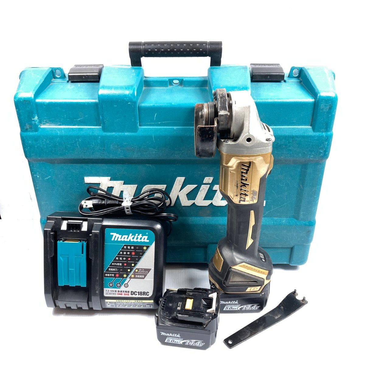 MAKITA マキタ 14.4V 100mm コードレスディスクグラインダ （バッテリ2個・充電器・ケース付）PSEマークあり GA403D ゴールド