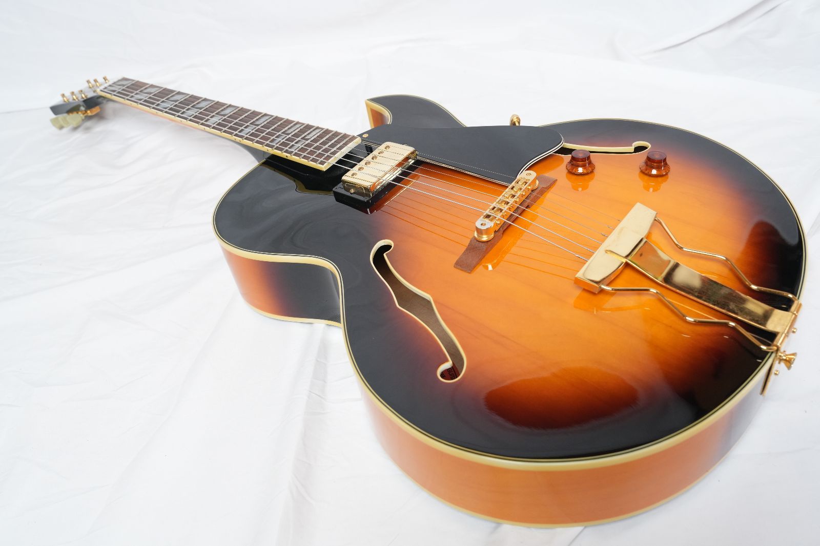 ☆BURNY RFA-65 Sunburst フルアコモデル ジャズギター 2003年製 美品