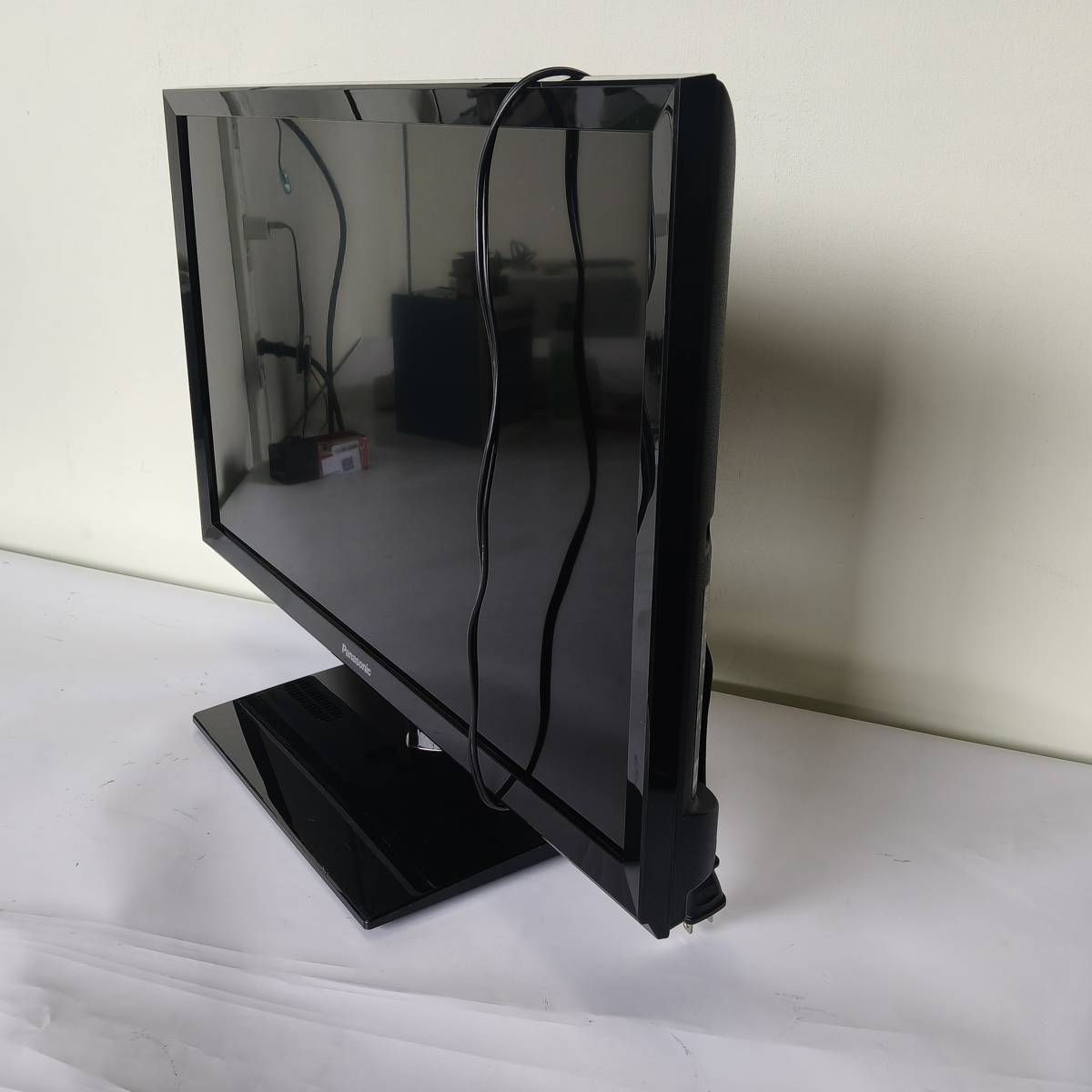 動作確認済】Panasonic 24V型 液晶テレビ VIERA TH-24E300 - メルカリ