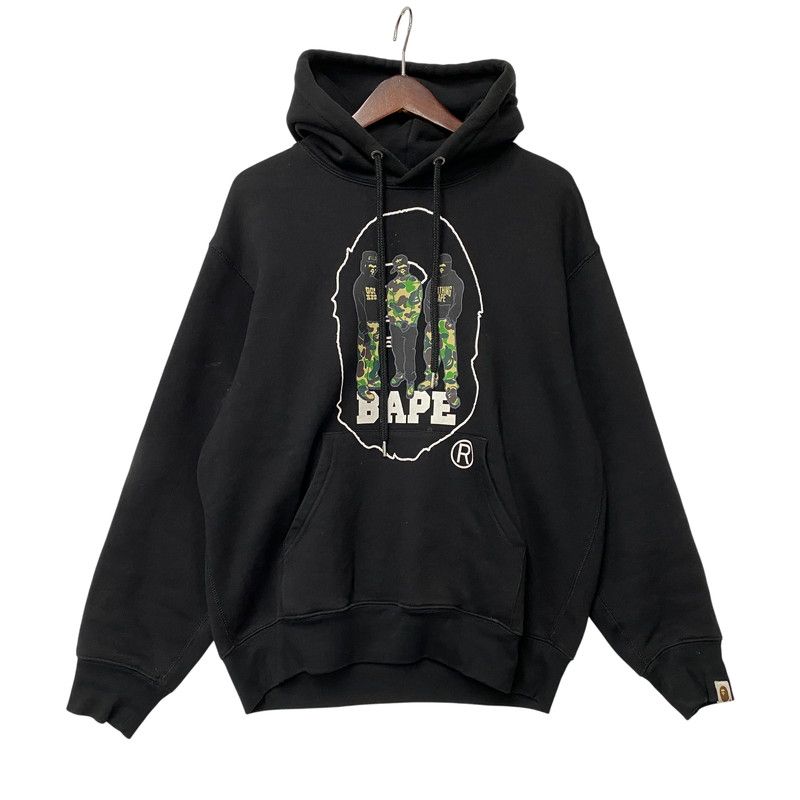 【中古品】 A BATHING APE アベイシングエイプ BAPE SPORTS GRAPHIC PULLOVER HOODIE ベイプ スポーツ グラフィック プルオーバー フーディー トップス 長袖 【142-260529-ya-13-izu】