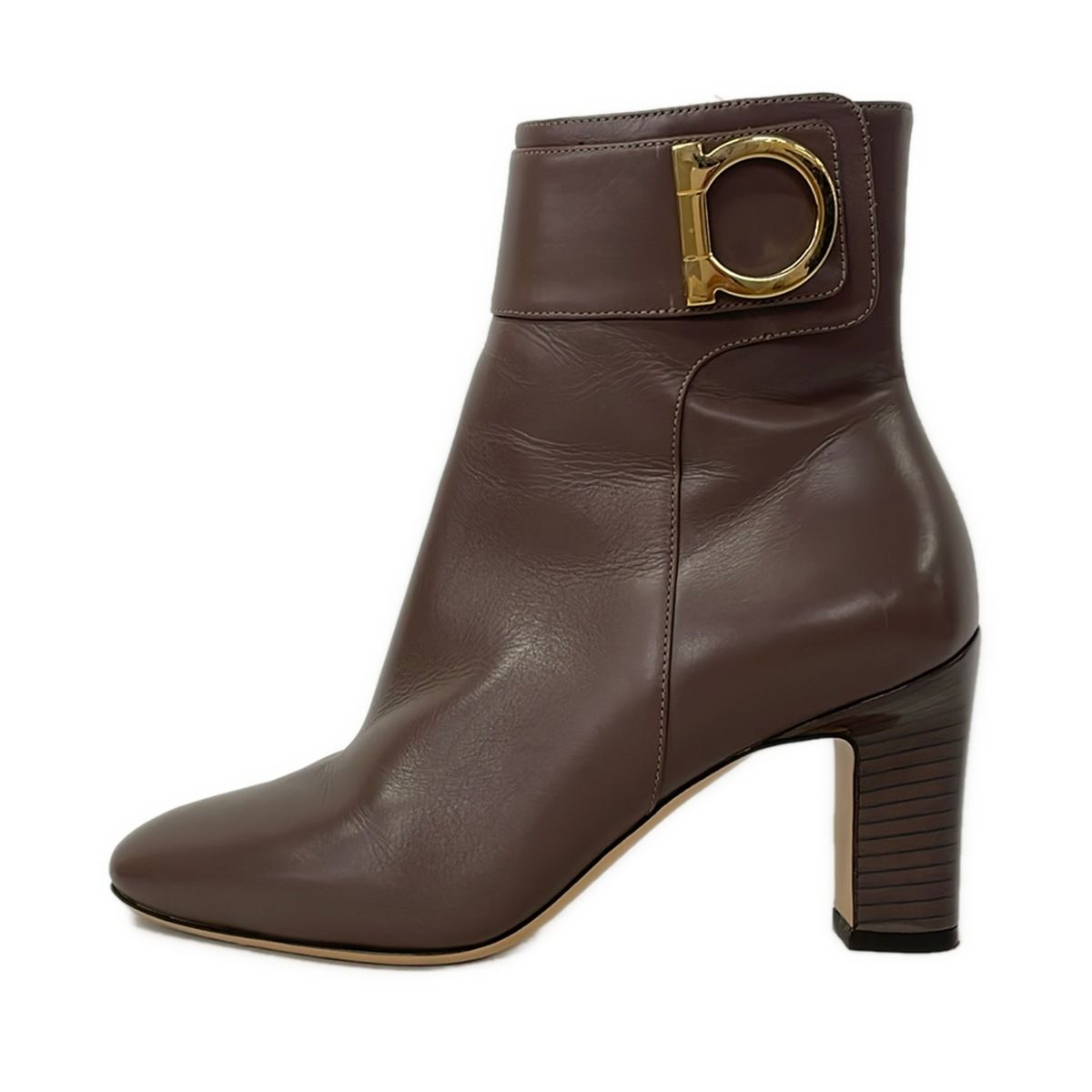 FERRAGAMO/SalvatoreFerragamo(サルバトーレフェラガモ) ショートブーツ 5 1/2 D レディース - ダークブラウン ガンチーニ レザー