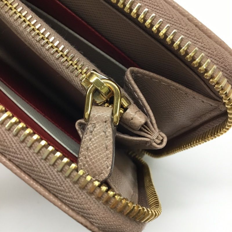 PRADA【プラダ】ラウンドファスナー長財布 1ML506 サフィアーノ ピンク 