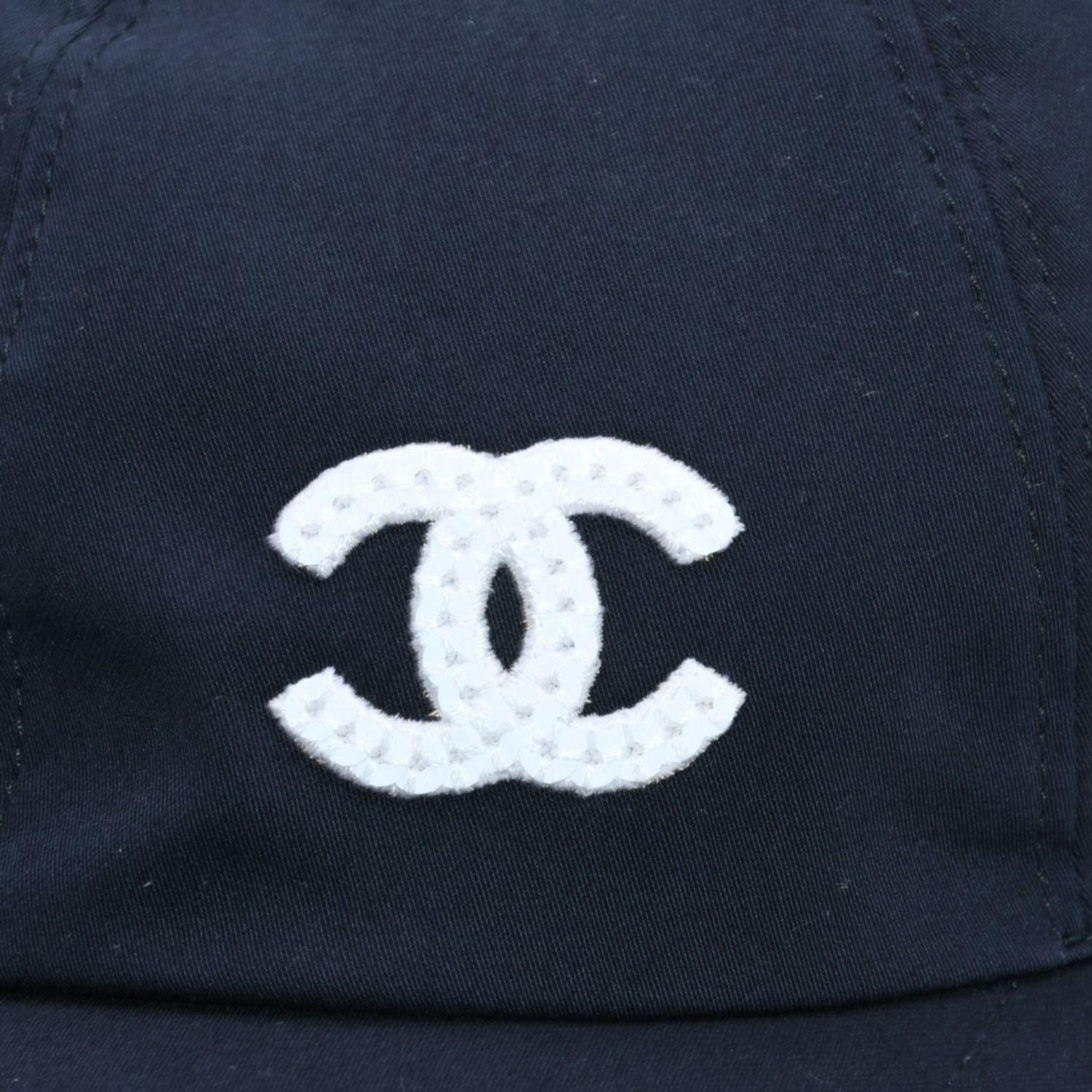 21071✨CHANEL アニマルロゴキャップ ココマーク 総柄 ベースボール 新品未使用 CHANEL シャネル ベースボールキャップ AA9698