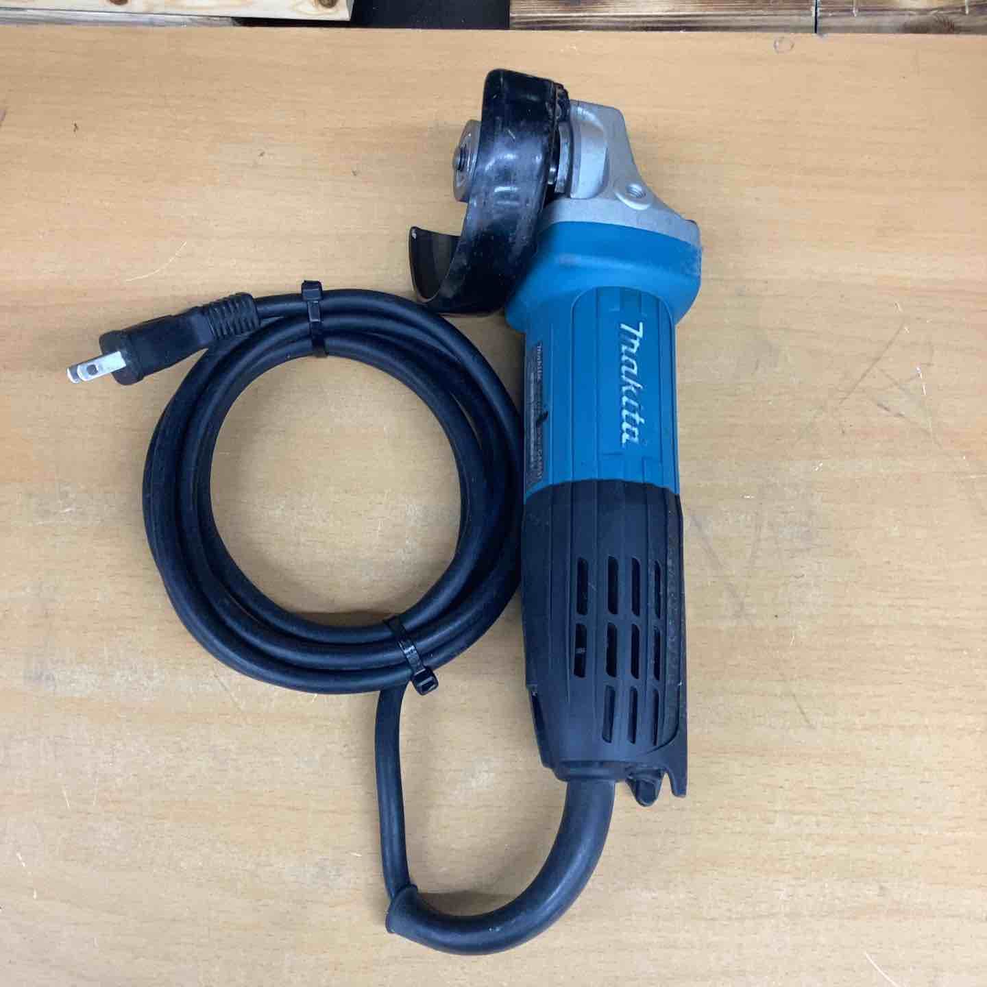 ☆マキタ(makita) 100mmディスクグラインダー GA4031【越谷店】