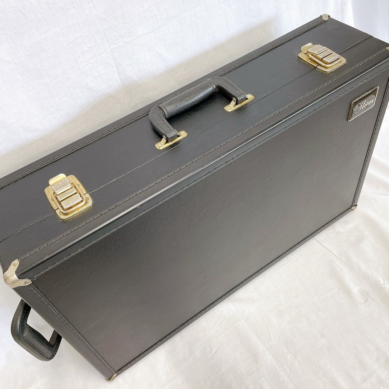 フレンチホルンケース 黒 合成皮革 ⭐︎archive vintage フレンチホルン ホルンケース ベルカット ハード