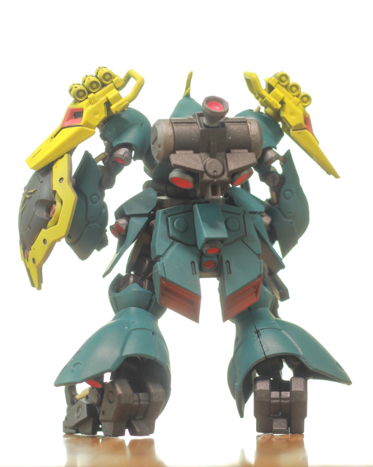 ガンダム アーティファクト ヤクト・ドーガ（ギュネイ機）塗装完成品
