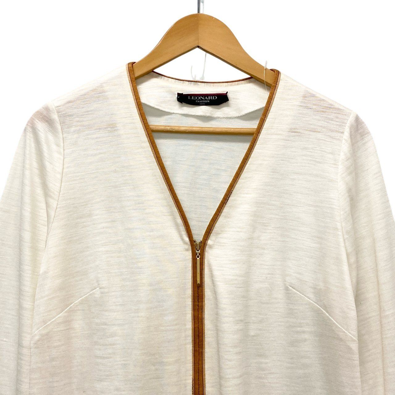 70b17 LEONARD FASHION レオナール カーディガン シアー Vネック 薄手 