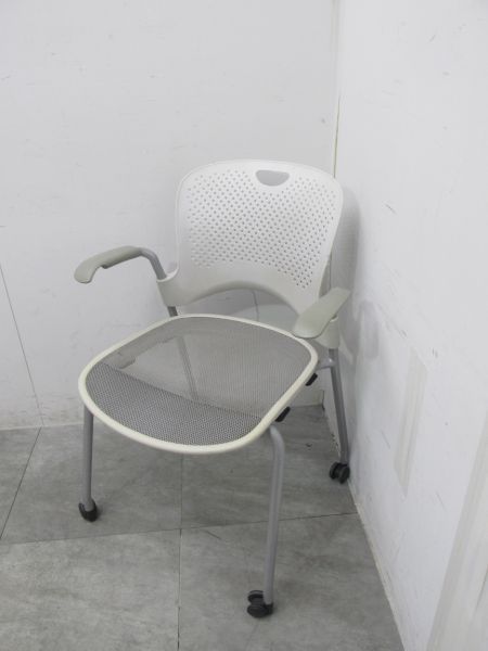 【中古品】ハーマンミラー ケイパーシリーズ 固定肘付ケイパーチェア グレー