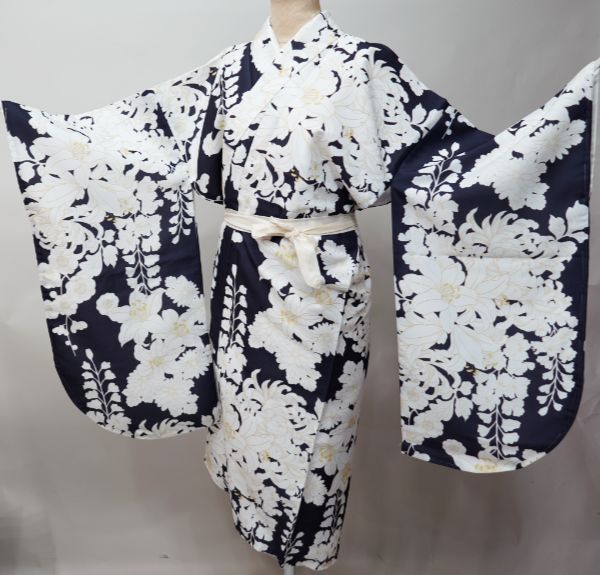 二尺袖着物 単品 仕立て上がり bonheur saisons ボヌールセゾン 着物丈はショート丈 チャコールグレー NO43457-03