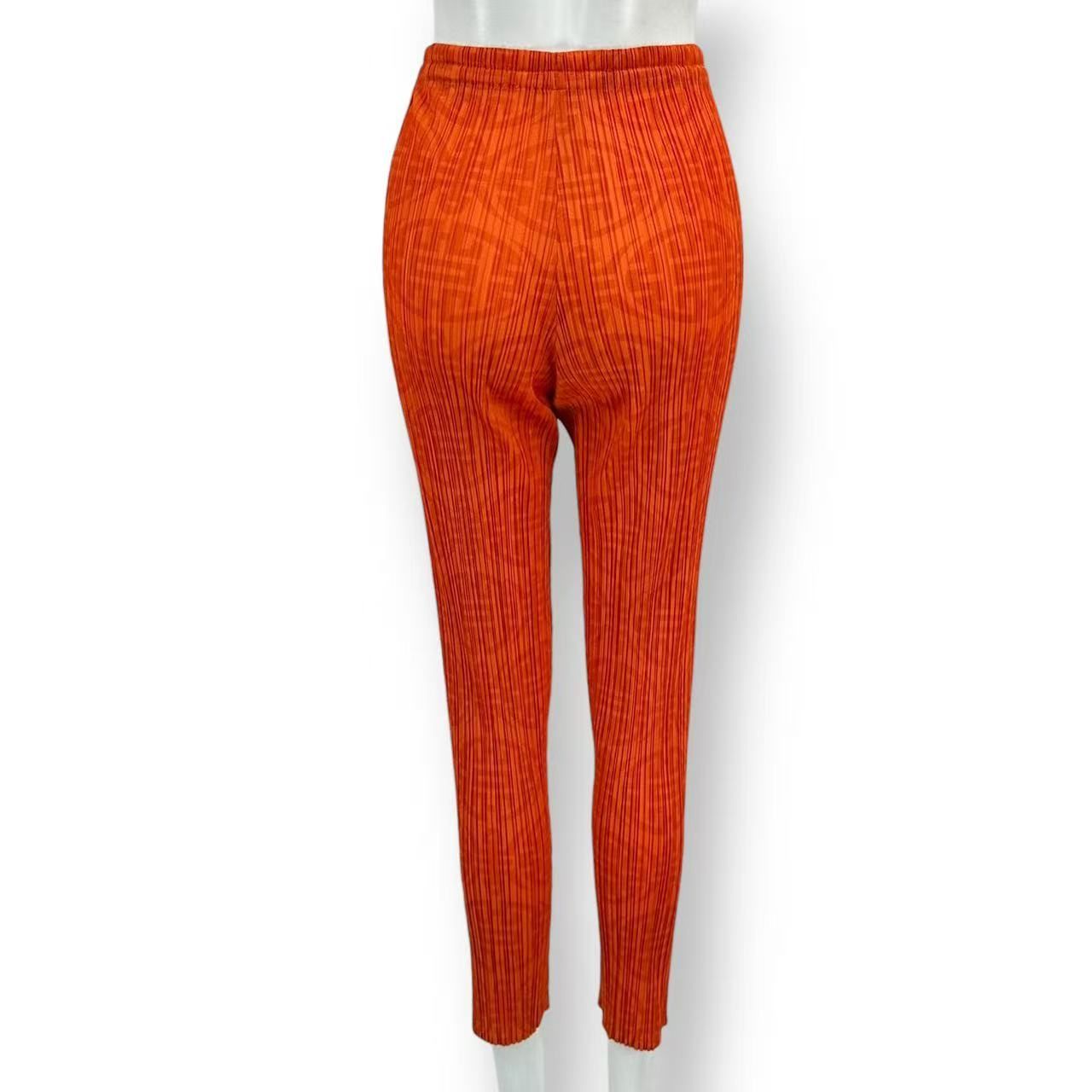 極美品 ISSEY MIYAKE イッセイミヤケ PLEATS PLEASE プリーツプリーズ