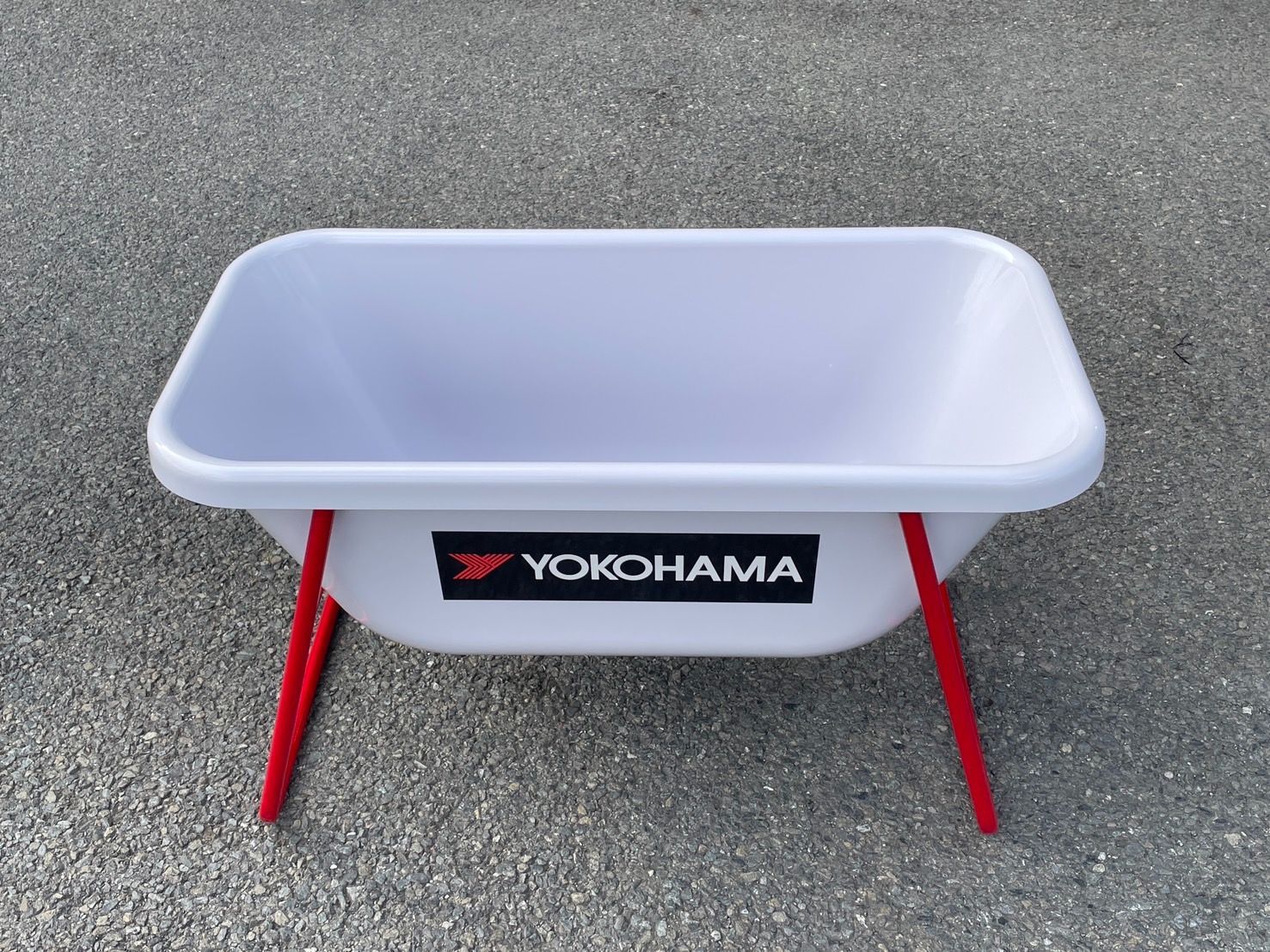 YOKOHAMA タイヤエア漏れ検査用水槽 パンクテスト 新品未使用 - メルカリ