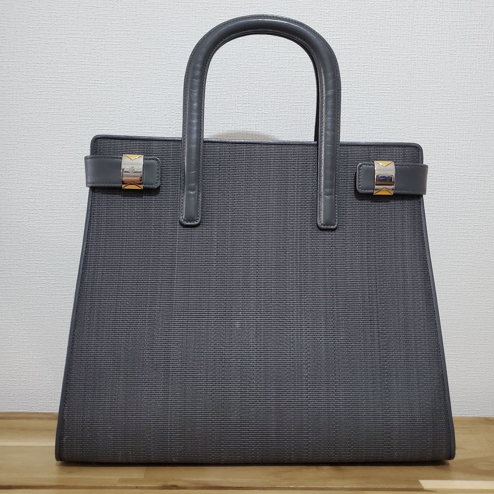 COMTESSE コンテス ホースヘア スクエア ハンドバッグ チャコールグレー