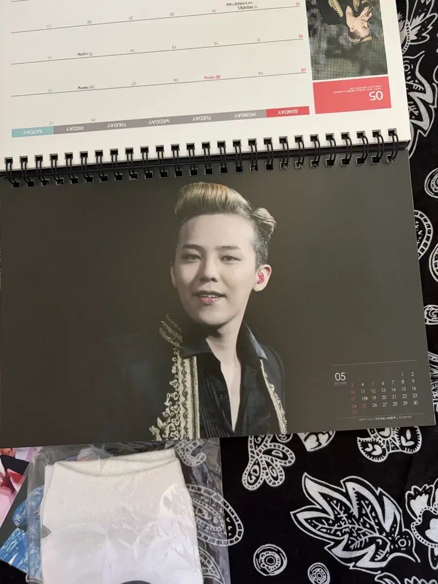 BIGBANG G-DRAGON 君と共にする 2015 シーグリ セット - メルカリ