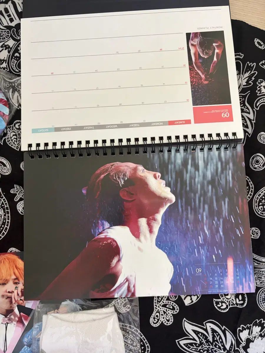 BIGBANG G-DRAGON 君と共にする 2015 シーグリ セット - メルカリ