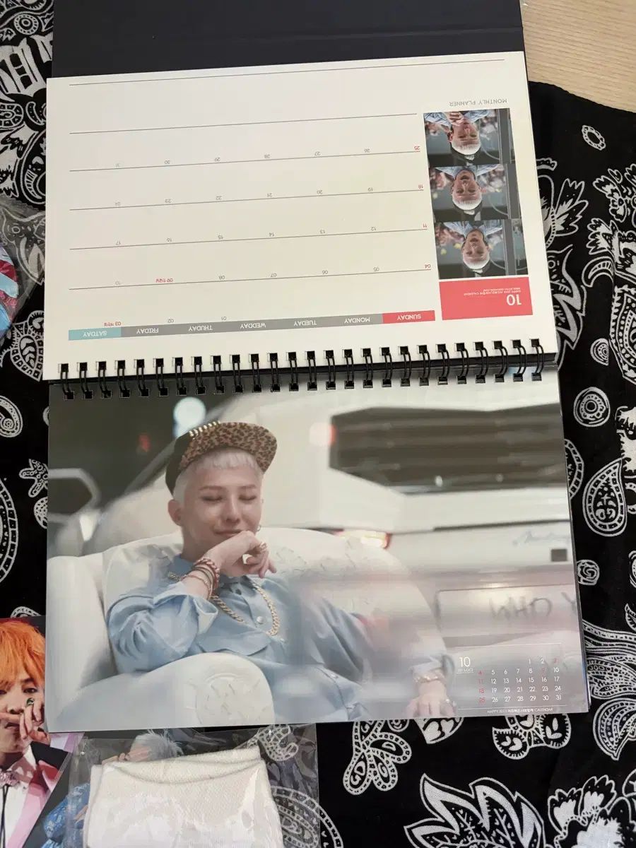 BIGBANG G-DRAGON 君と共にする 2015 シーグリ セット - メルカリ