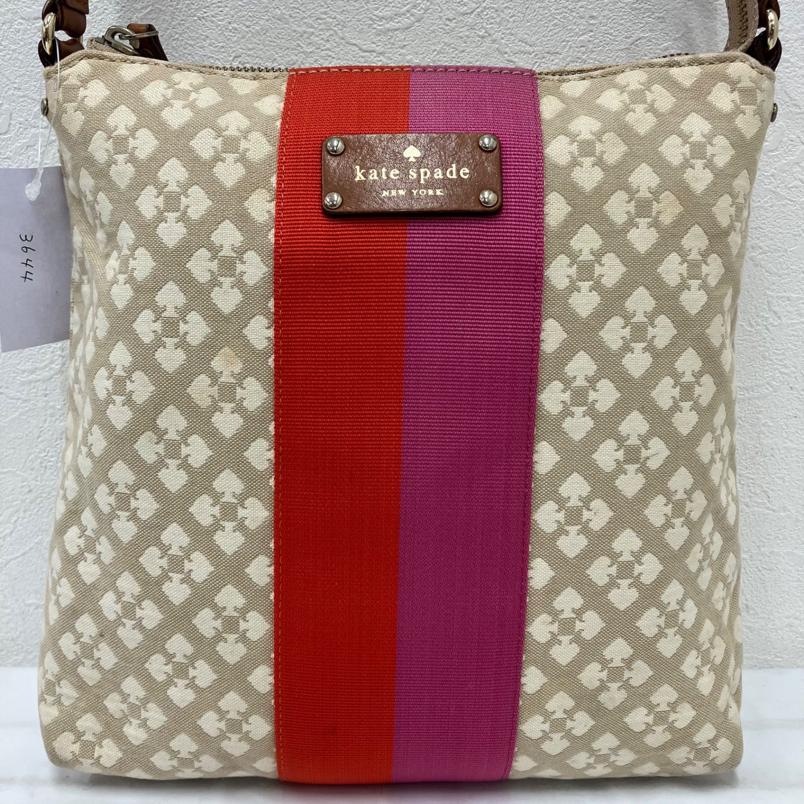 3644 kate spade ケイトスペード ショルダーバッグ スペード 総柄 