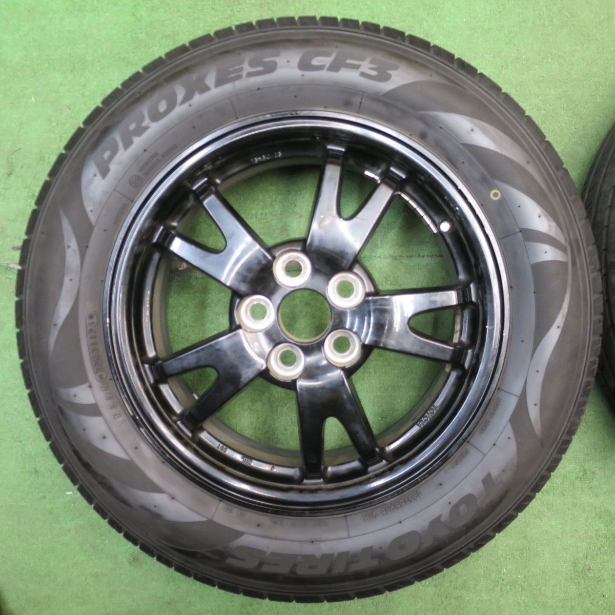 バリ溝！25年！9.5分☆トヨタ 30系 プリウス 純正 195/65R15 トーヨー