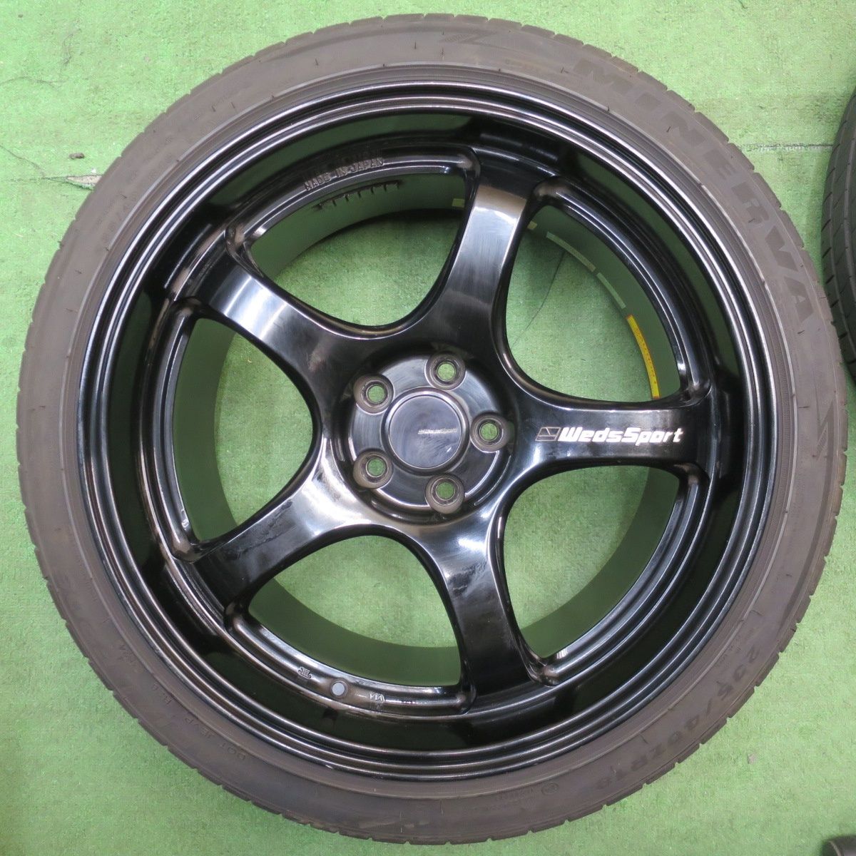 バリ溝！24年！キレイ！9分☆86 BRZ プリウス 等 WedsSport RN-05M 235 