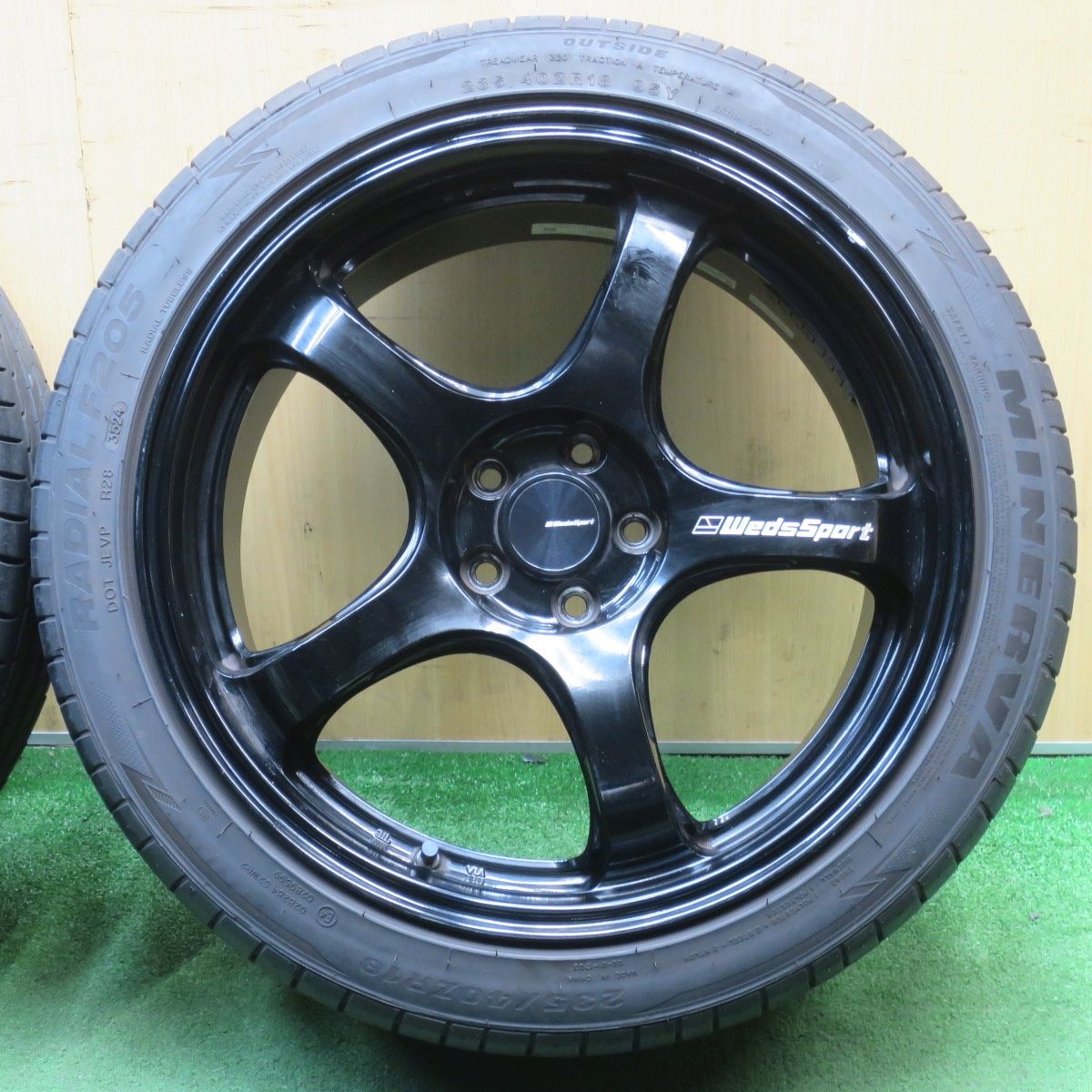 バリ溝！24年！キレイ！9分☆86 BRZ プリウス 等 WedsSport RN-05M 235 