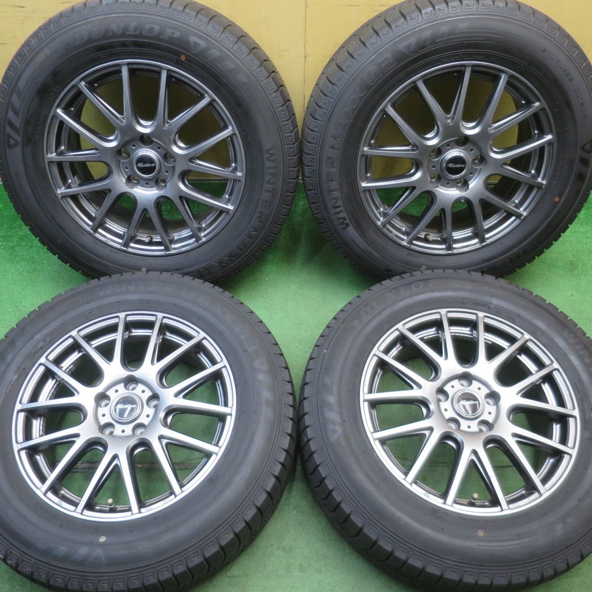 バリ溝！キレイ！9.5分★スタッドレス 225/65R17 ダンロップ ウインターマックス 03 Mistiere RB14 ミスティーレ 17インチ PCD114.3/5H★6051504NJス