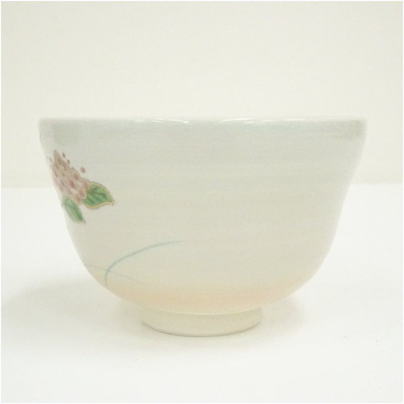 京焼 八木海峰造 色絵紫陽花茶碗（紙箱） 茶道 抹茶 おしゃれ 抹茶茶碗