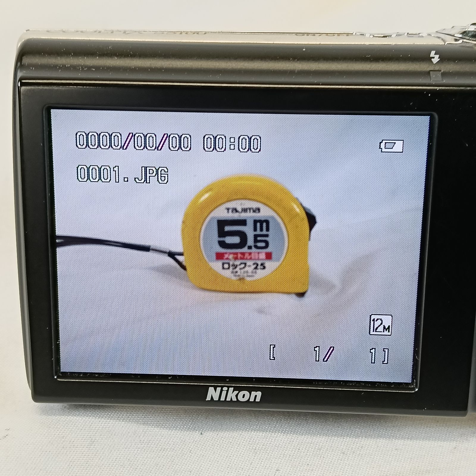 動作品 美品 Nikon COOLPIX S5100 シルバー 16GB SDカード付