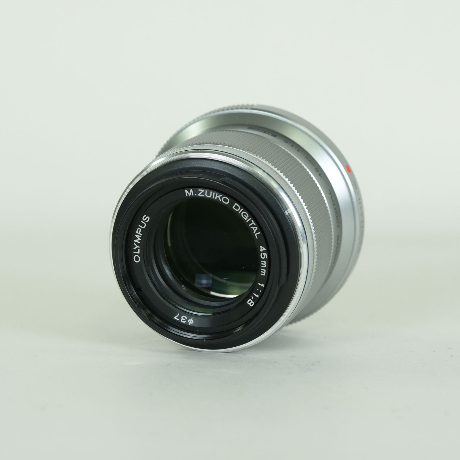 良品] OLYMPUS M.ZUIKO DIGITAL 45mm F1.8 [シルバー] | マイクロ