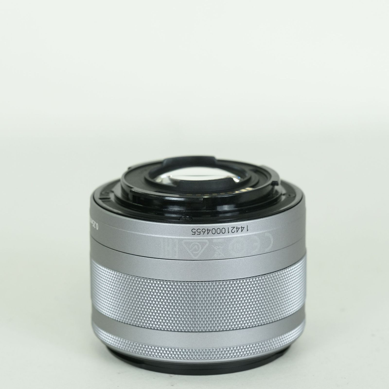 美品 | フィルター付] Canon EF-M15-45mm F3.5-6.3 IS STM [シルバー 