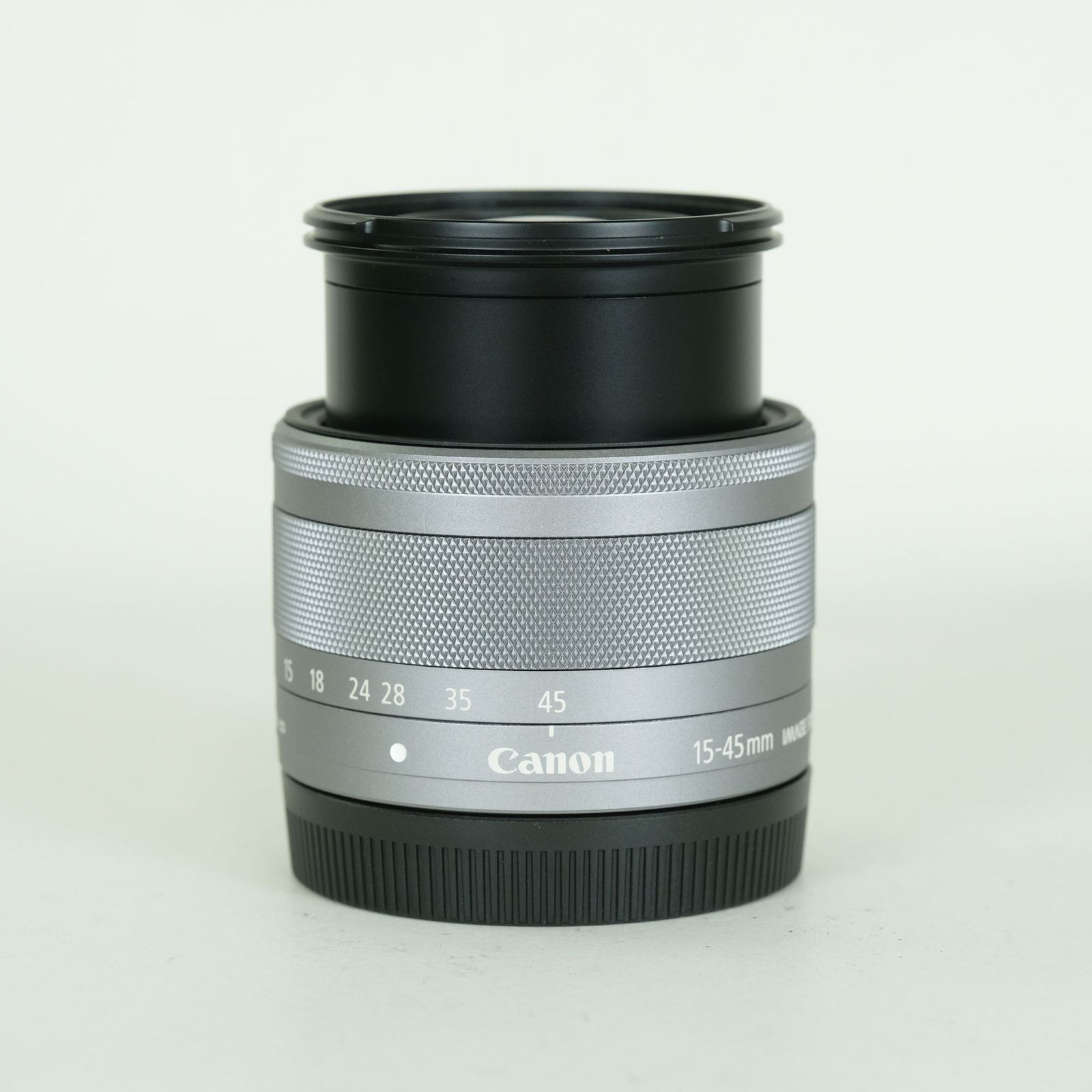 美品 | フィルター付] Canon EF-M15-45mm F3.5-6.3 IS STM [シルバー 
