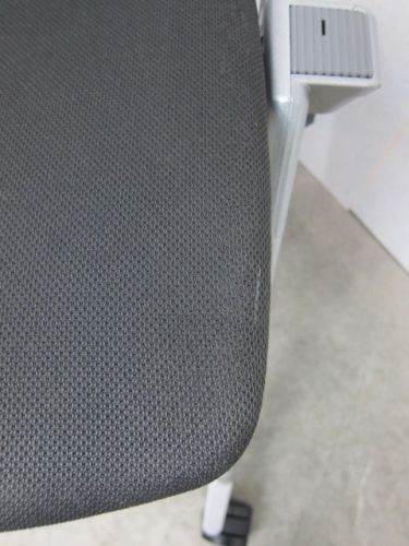 【中古品】ウチダ FM-320シリーズ ネスティングチェア FM-320C グレー