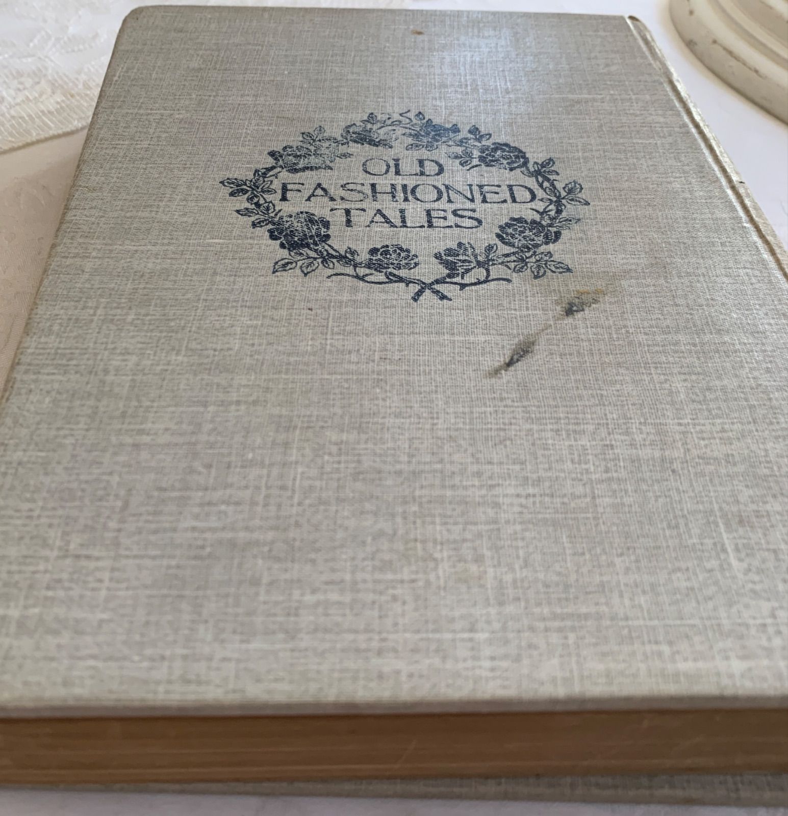 1900s-1910s 装丁も美しいイギリスアンティーク本 Old Fashioned Tales