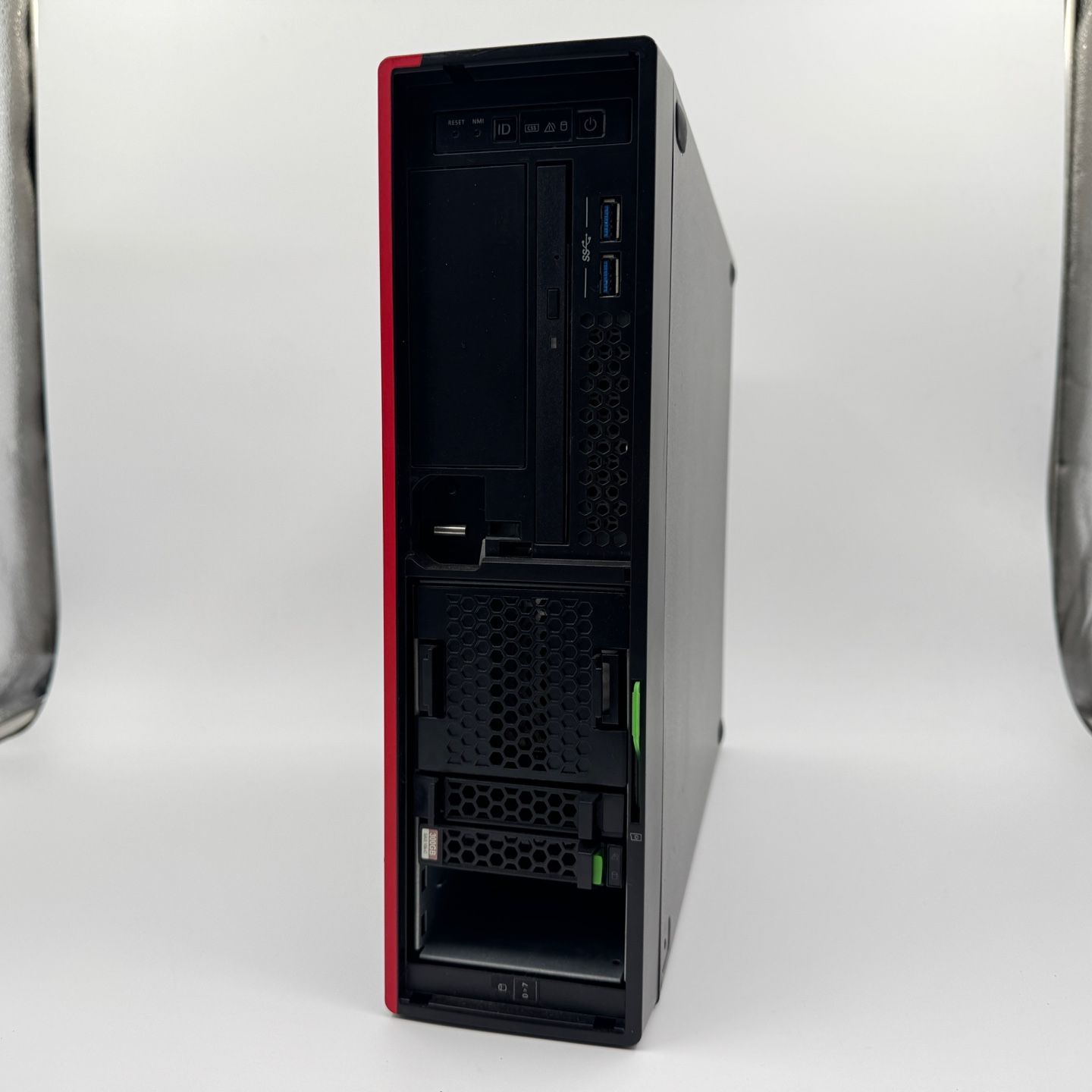 富士通 PRIMERGY TX1320 M4 Xeon E-2124 16GB 300GB SFF - メルカリ