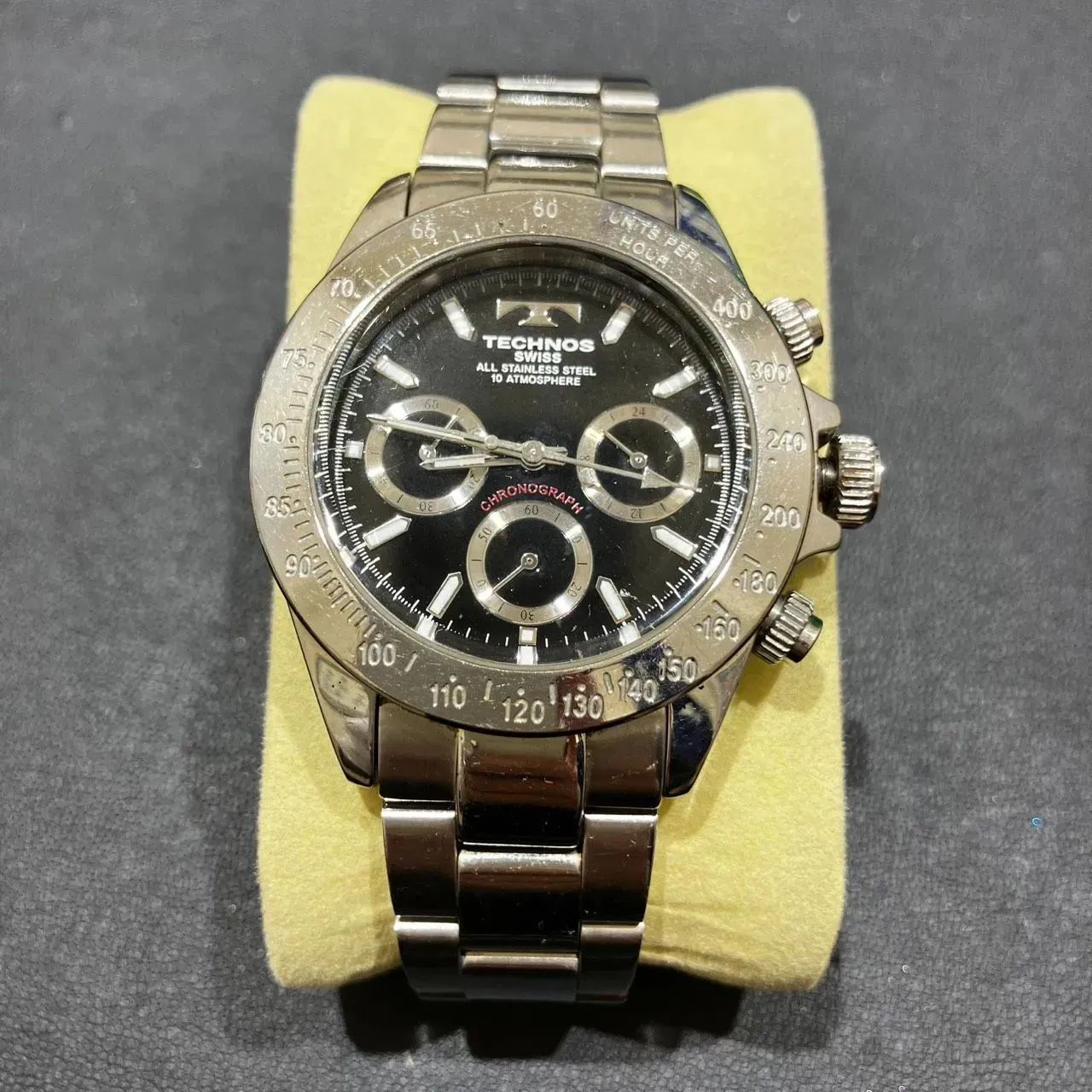 ☆【値下げ中・稼動品】TECHNOS クロノグラフ 10BAR SWISS TGM615 黒 