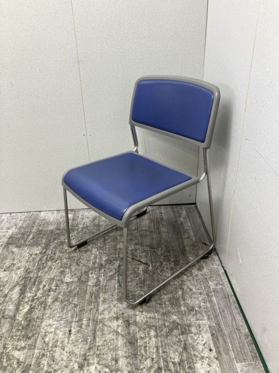 【中古品】コクヨ スタッキングチェア CK-S890 ブルー