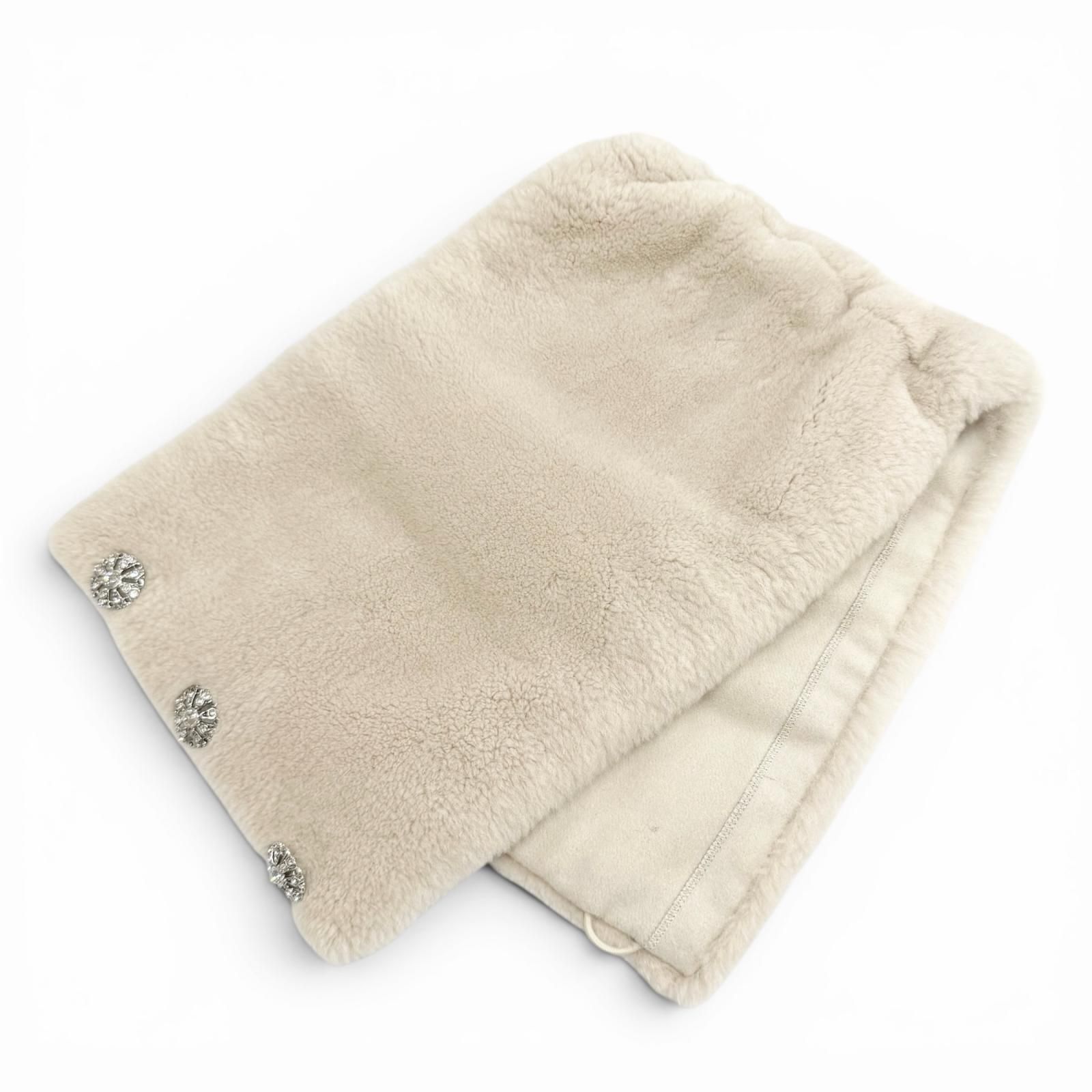 極美品★FOXEY フォクシー 39026 Jewel Snood カシミヤ100％ クリスタルボタン ヌートリアファー スヌード ライトベージュ F 日本製 正規品 レディース 箱付き