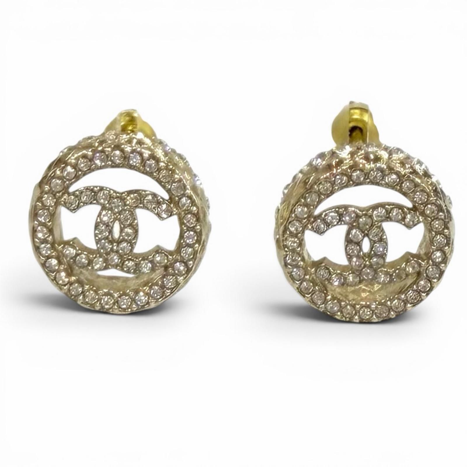 美品★CHANEL シャネル B22S AB8304 ラインストーン ココマーク キルティング ピアス ゴールド イタリア製 レディース 箱・保存袋付き