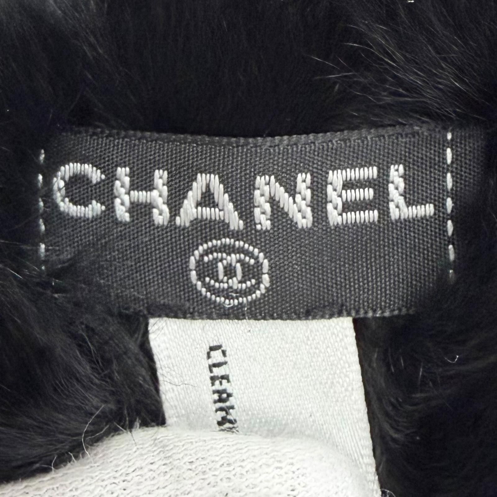 極美品△CHANEL シャネル ココマーク ラパン ファー リストバンド 